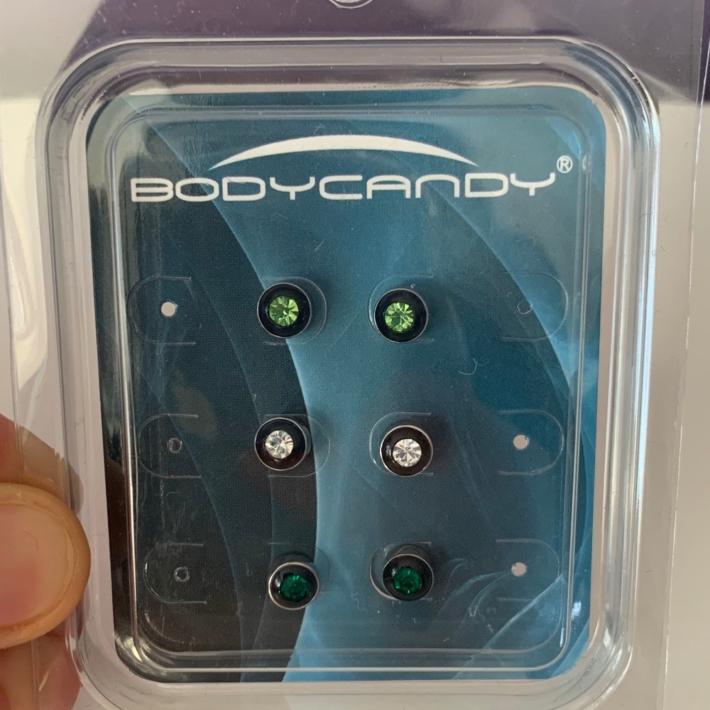 Bodycandy Surgical Steel Studs NWOT